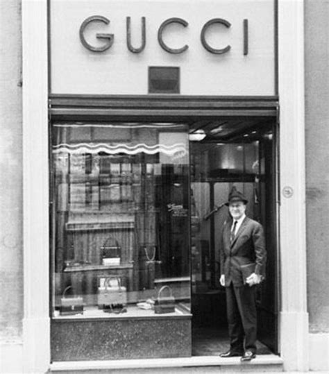 the first gucci store in italy